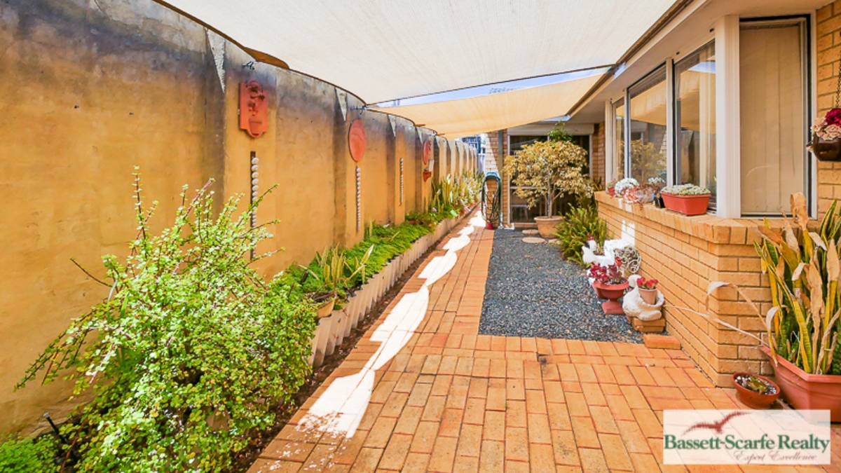 3 Stevenson Street, Dudley Park, WA 6210 AUS