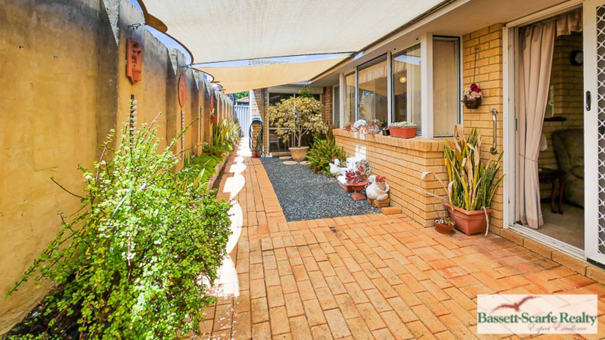 3 Stevenson Street, Dudley Park, WA 6210 AUS