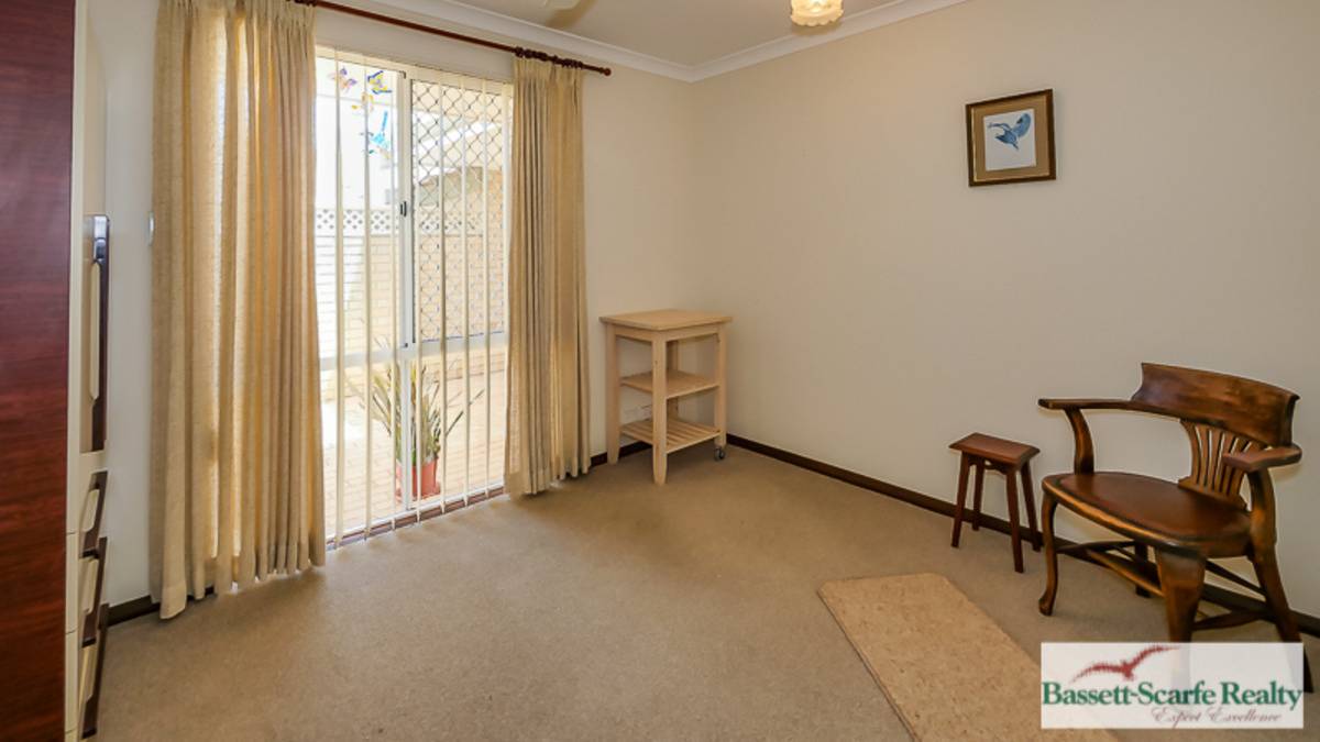 3 Stevenson Street, Dudley Park, WA 6210 AUS