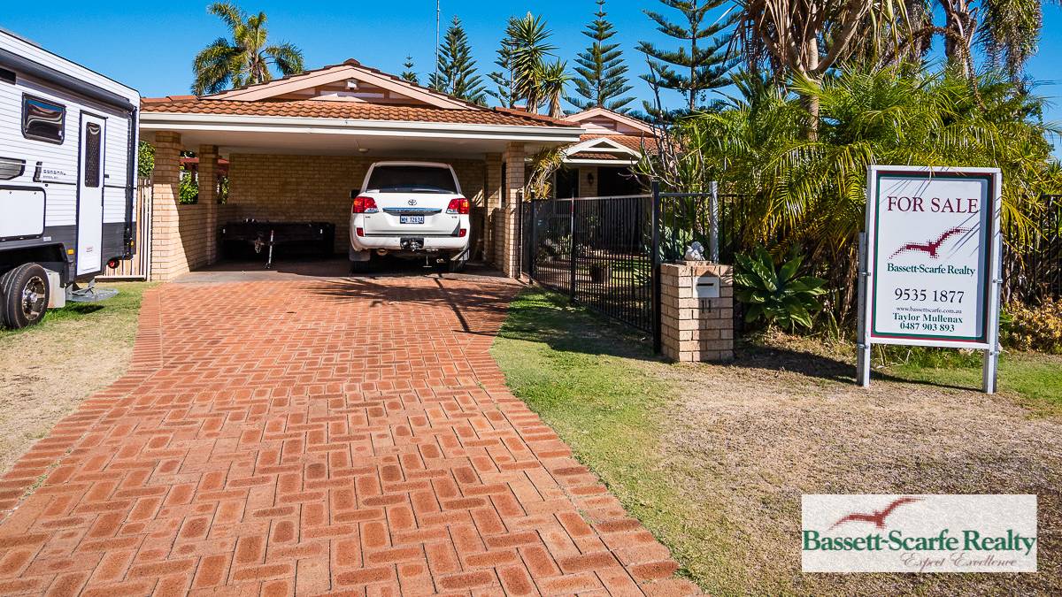 11 Kedron Place, Greenfields, WA 6210 AUS