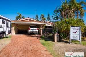 11 Kedron Place, Greenfields, WA 6210 AUS