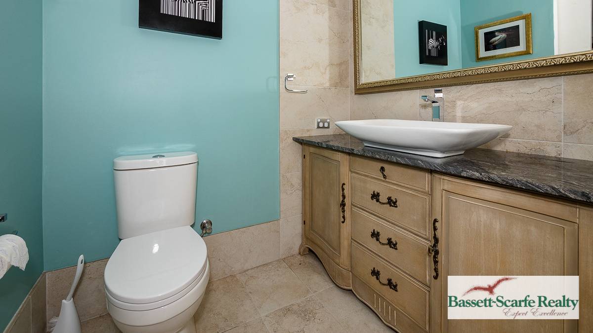 11 Kedron Place, Greenfields, WA 6210 AUS