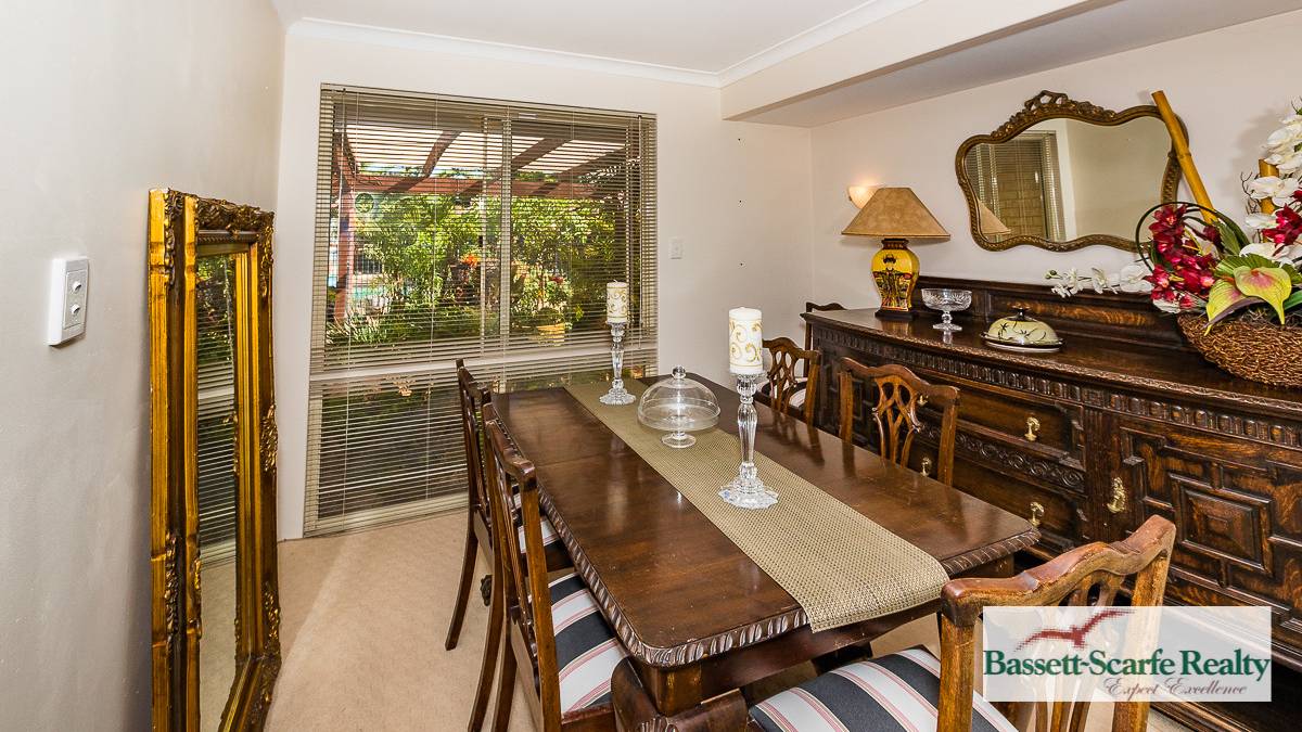 11 Kedron Place, Greenfields, WA 6210 AUS