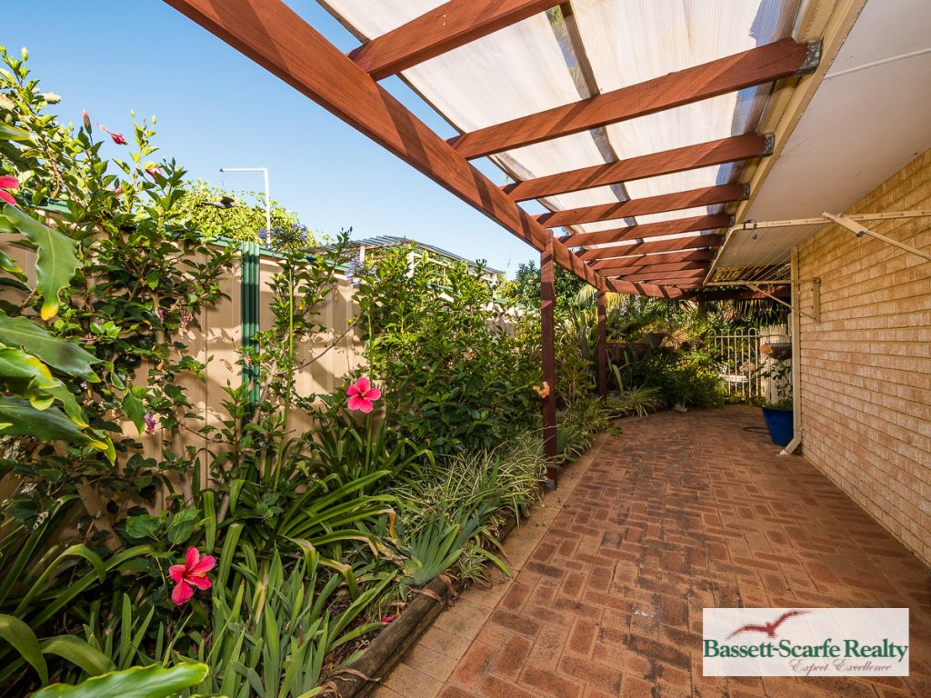 11 Kedron Place, Greenfields - Thumbnail 5