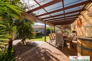 11 Kedron Place, Greenfields, WA 6210 AUS
