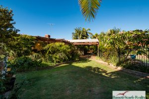 11 Kedron Place, Greenfields, WA 6210 AUS