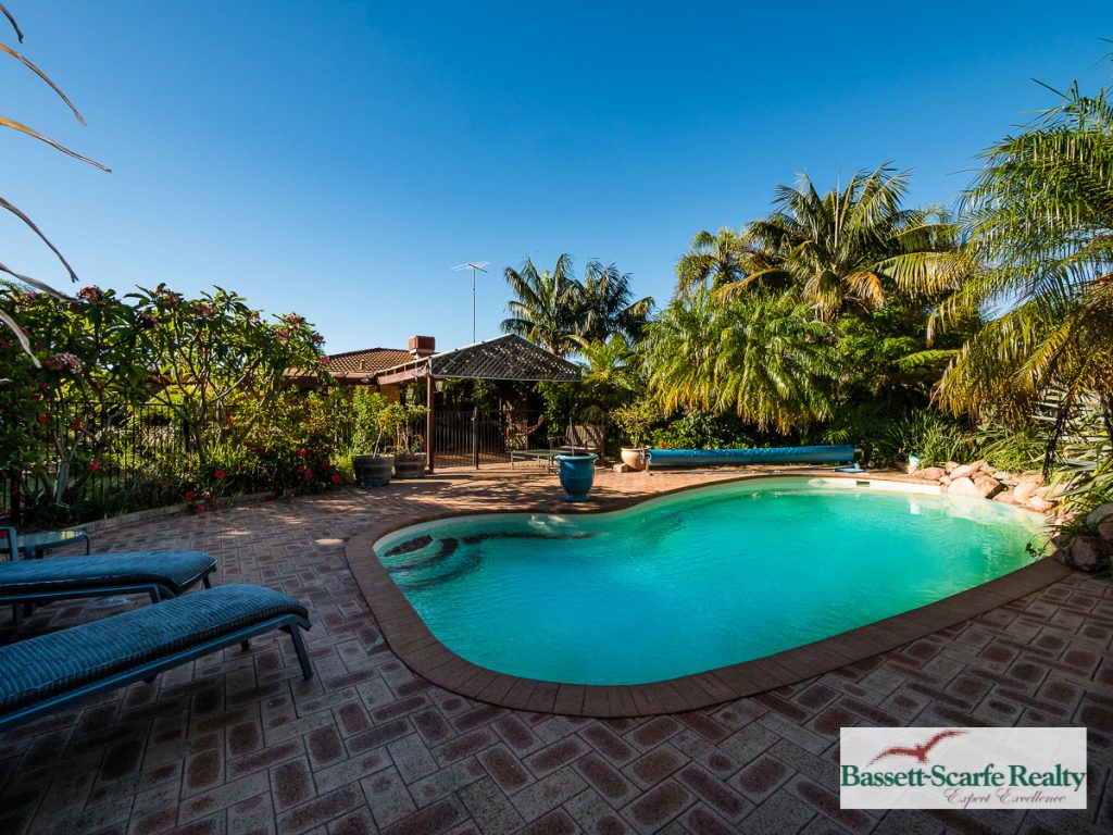 11 Kedron Place, Greenfields - Thumbnail 4