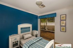 11 Kedron Place, Greenfields, WA 6210 AUS