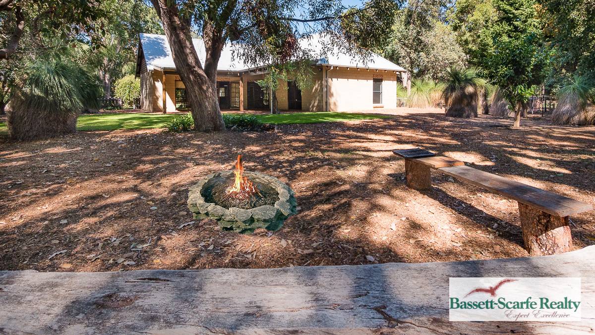 165 Pleasant Grove Circle, Falcon, WA 6210 AUS