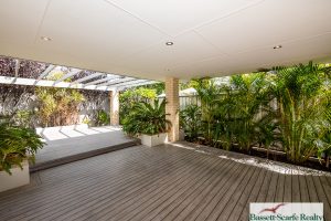 12 Glendale Street, Meadow Springs, WA 6210 AUS