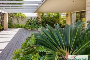 12 Glendale Street, Meadow Springs, WA 6210 AUS