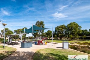 12 Glendale Street, Meadow Springs, WA 6210 AUS