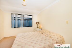 16 Lambrook Mews, ERSKINE, WA 6210 AUS