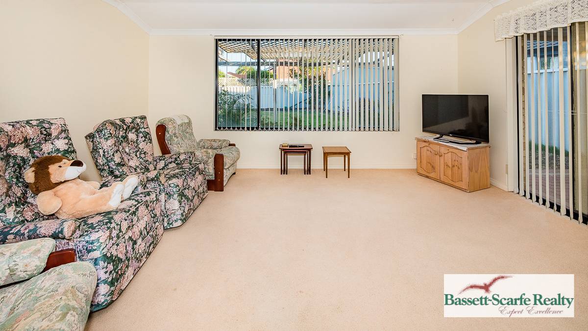 16 Lambrook Mews, ERSKINE, WA 6210 AUS