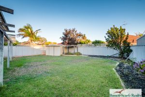 16 Lambrook Mews, ERSKINE, WA 6210 AUS