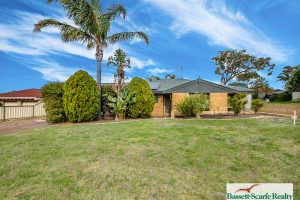 8 Tennyson Avenue, Halls Head, WA 6210 AUS