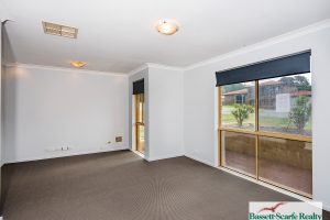 8 Tennyson Avenue, Halls Head, WA 6210 AUS