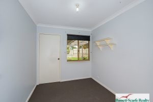 8 Tennyson Avenue, Halls Head, WA 6210 AUS