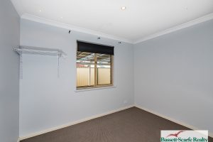8 Tennyson Avenue, Halls Head, WA 6210 AUS