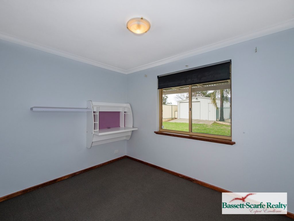 8 Tennyson Avenue, Halls Head - Thumbnail 6