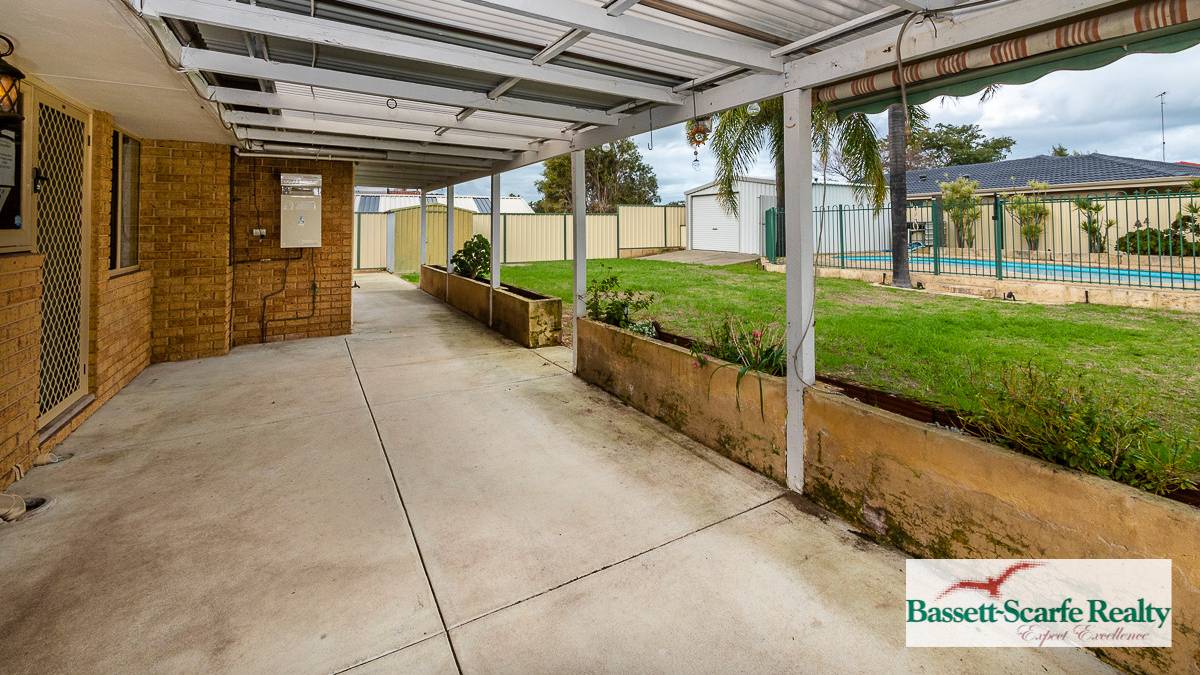 8 Tennyson Avenue, Halls Head, WA 6210 AUS