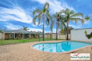 8 Tennyson Avenue, Halls Head, WA 6210 AUS