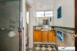 2 Barry Street, Mandurah, WA 6210 AUS