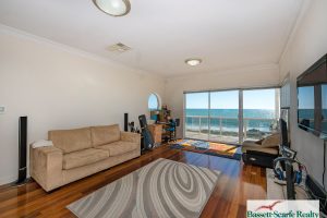 2 Barry Street, Mandurah, WA 6210 AUS