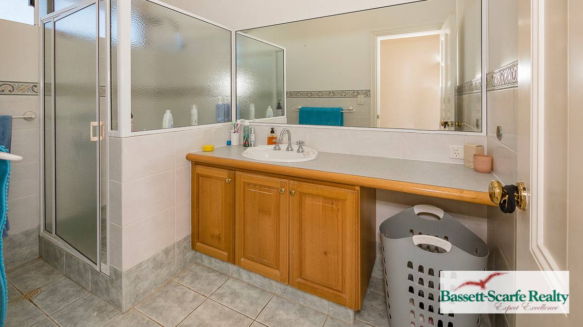 2 Barry Street, Mandurah, WA 6210 AUS