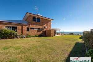 2 Barry Street, Mandurah, WA 6210 AUS