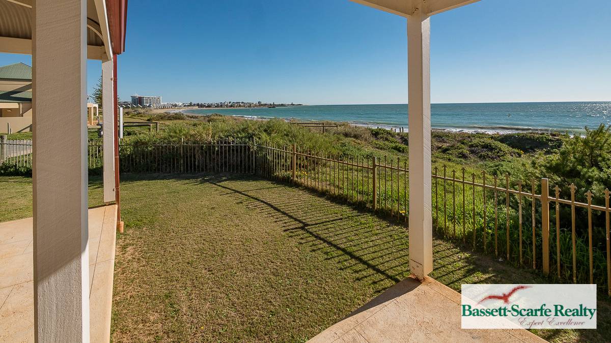 2 Barry Street, Mandurah, WA 6210 AUS
