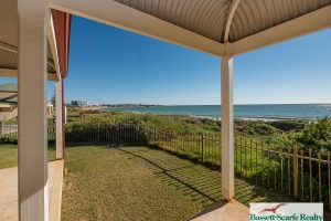 2 Barry Street, Mandurah, WA 6210 AUS