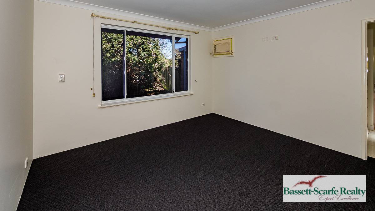 1A Montego Way, Halls Head, WA 6210 AUS