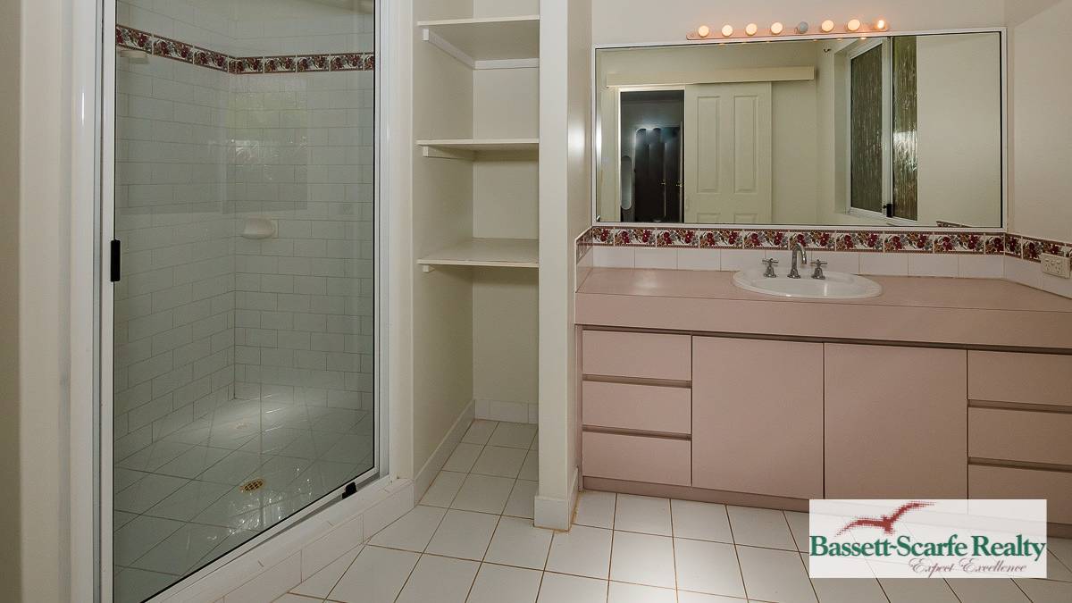 1A Montego Way, Halls Head, WA 6210 AUS
