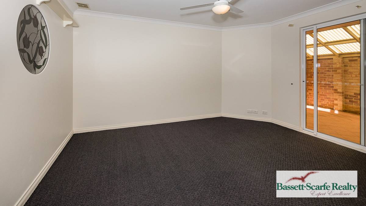 1A Montego Way, Halls Head, WA 6210 AUS