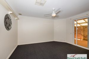 1A Montego Way, Halls Head, WA 6210 AUS