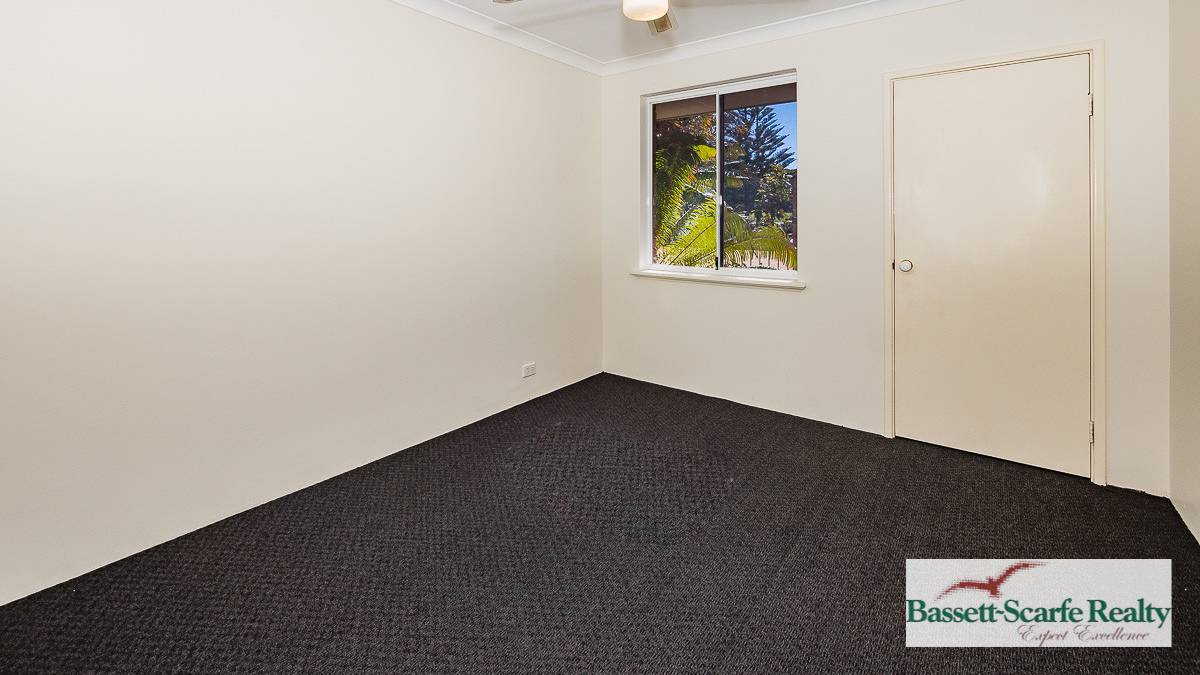 1A Montego Way, Halls Head, WA 6210 AUS