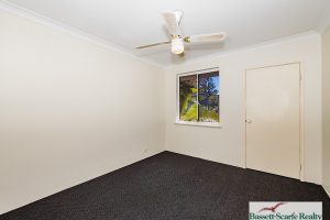 1A Montego Way, Halls Head, WA 6210 AUS