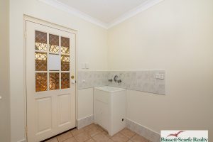 1A Montego Way, Halls Head, WA 6210 AUS
