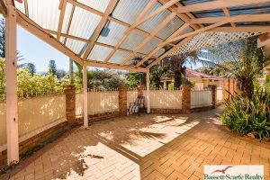 1A Montego Way, Halls Head, WA 6210 AUS