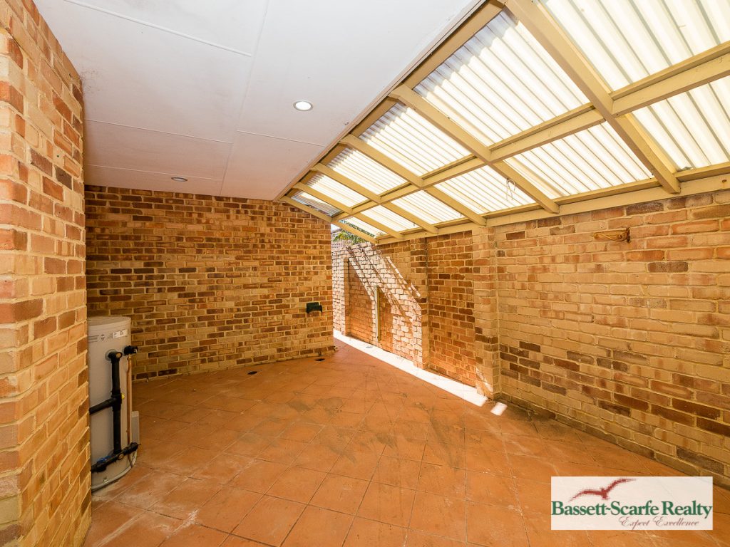 1A Montego Way, Halls Head - Thumbnail 2