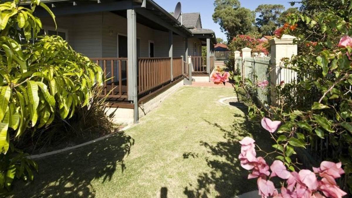 22 Tarragon Way, FALCON, WA 6210 AUS