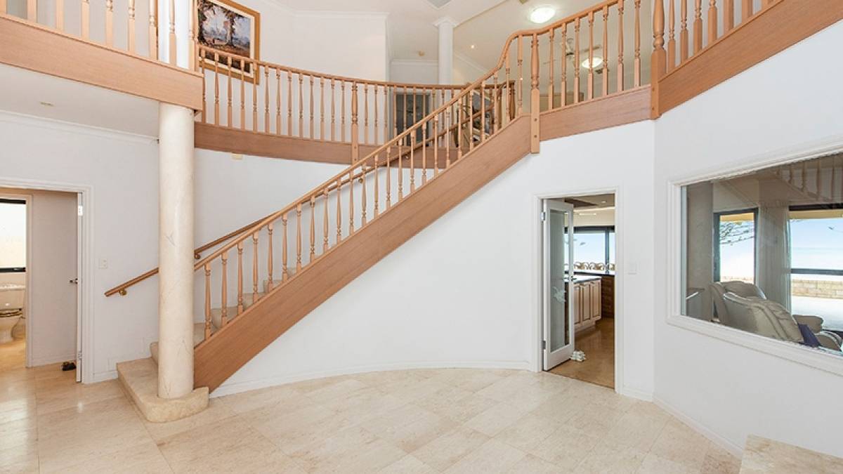 1B Merle Street, Mandurah, WA 6210 AUS