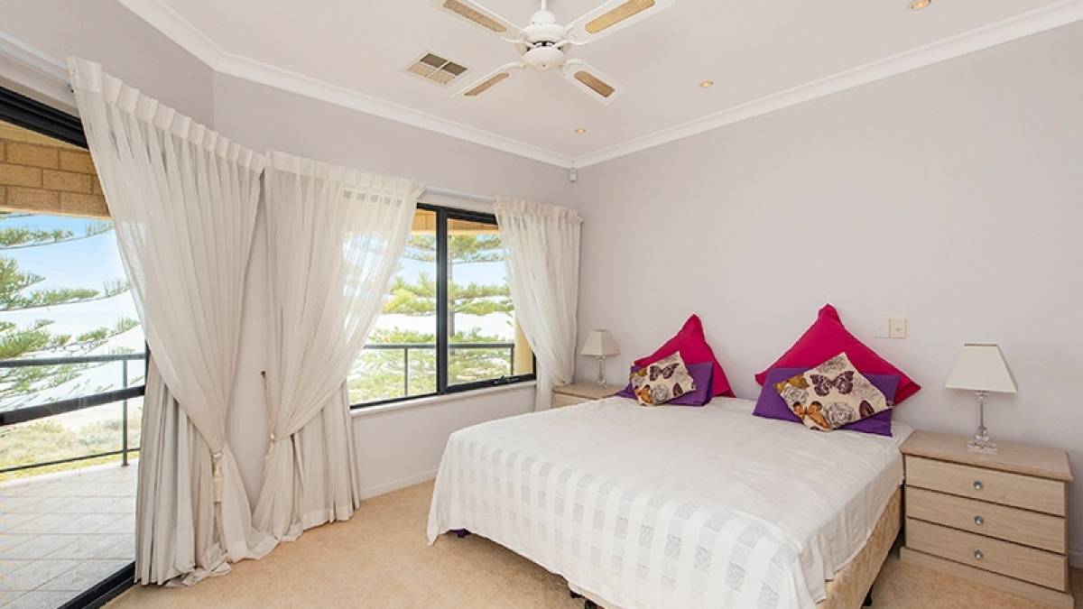 1B Merle Street, Mandurah, WA 6210 AUS