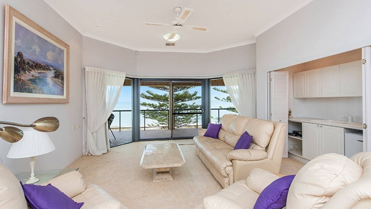 1B Merle Street, Mandurah, WA 6210 AUS