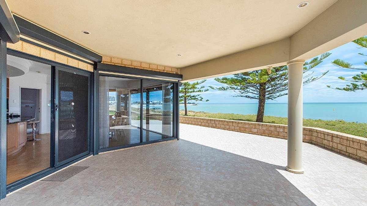 1B Merle Street, Mandurah, WA 6210 AUS