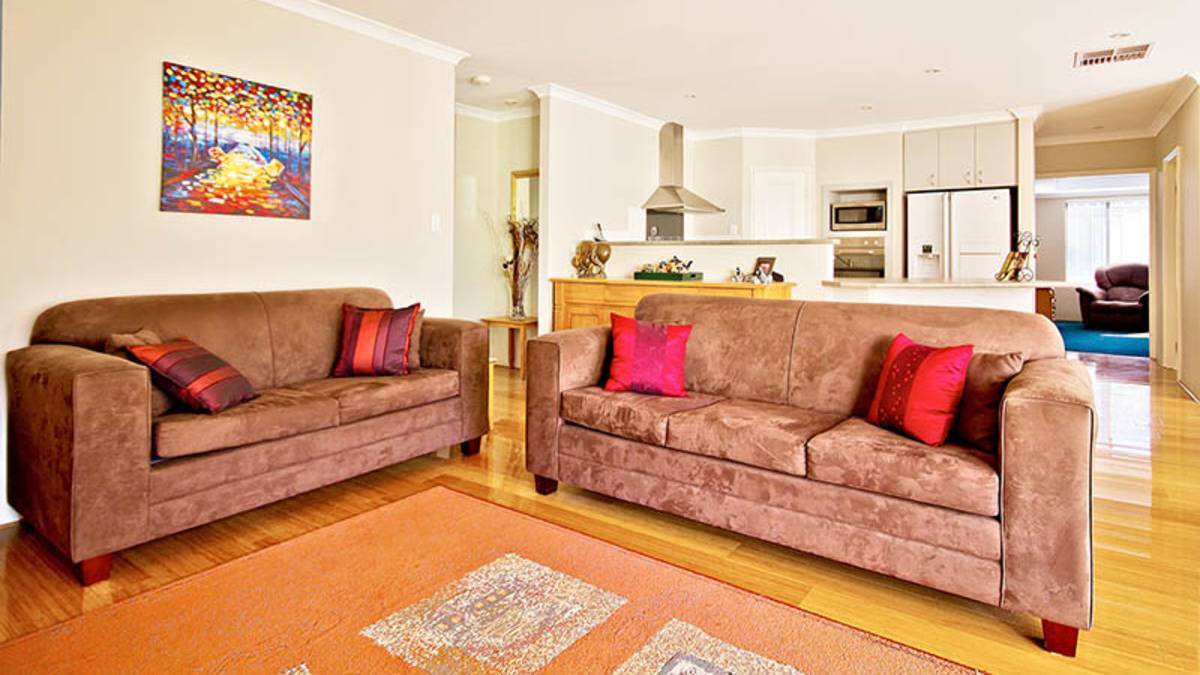 74A Leslie Street, Dudley Park, WA 6210 AUS