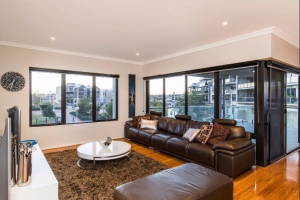 1/18 Cannaregio Square, Mandurah, WA 6210 AUS