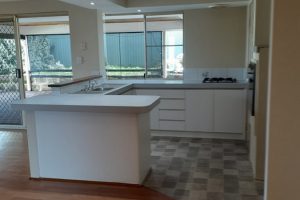 14 Satinash Retreat, Halls Head, WA 6210 AUS