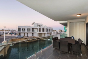 1/18 Cannaregio Square, Mandurah, WA 6210 AUS